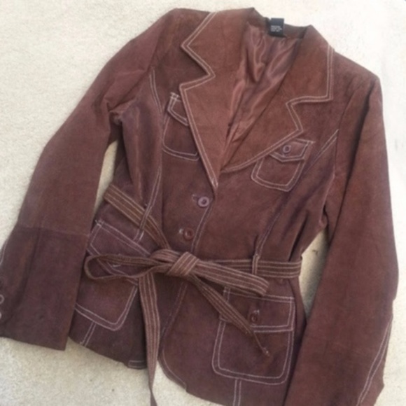 Rue 21 brown suede trench style short jacket w/belt sz Junior Large - Picture 13 of 13